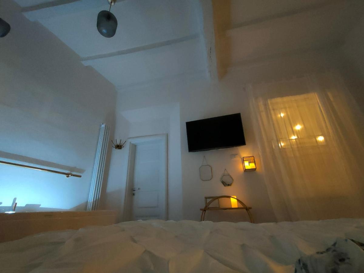 Apartamento Il Sitarein Bolonia Exterior foto